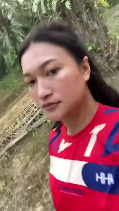 Di kebun sawit, m4in sama anak perantauan
